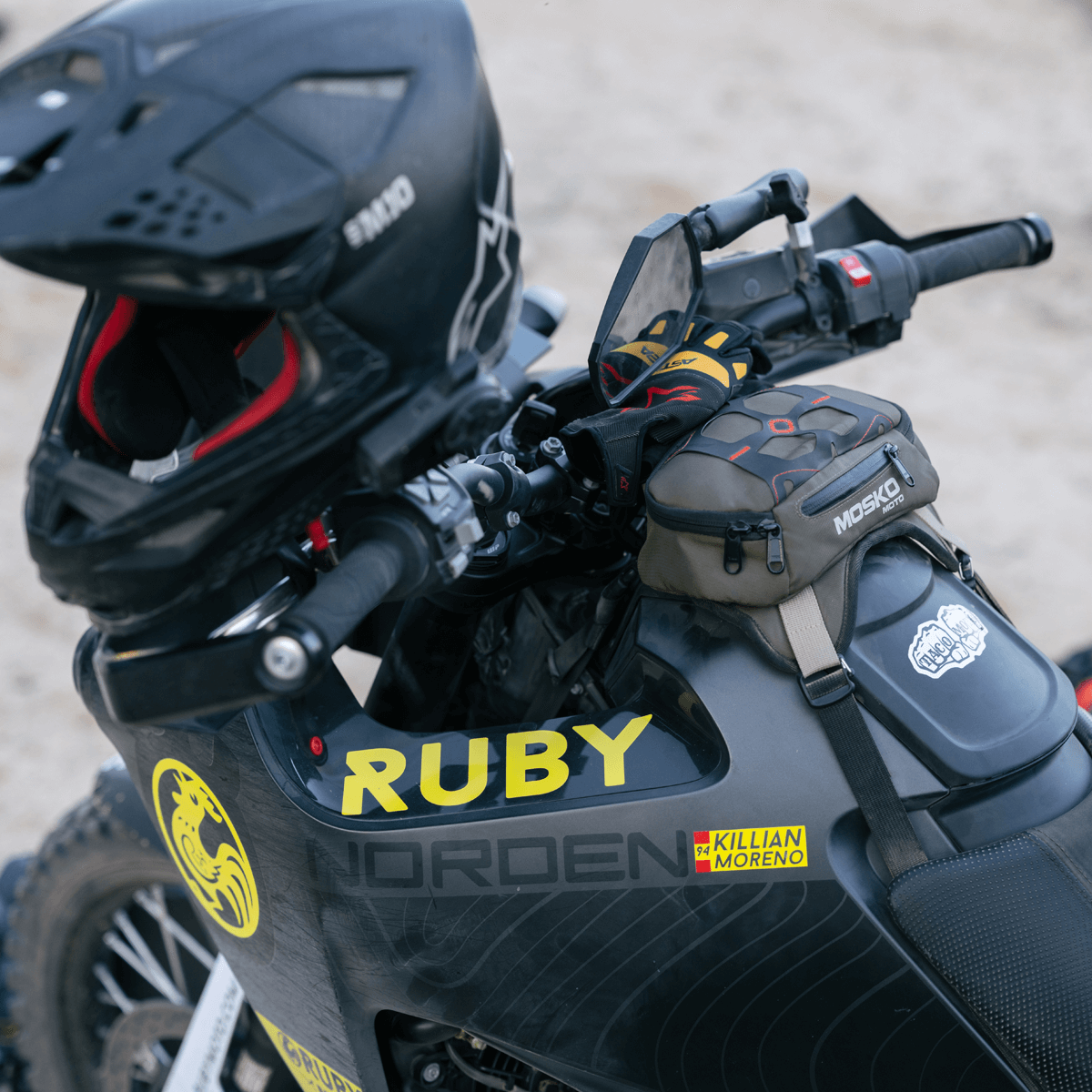 Mosko Moto Tank Bag Black DB - Nomini Tank Bag - A